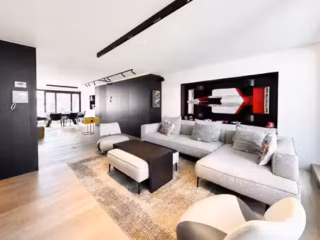 appartement te koop in knokke-heist met 2 slaapkamers