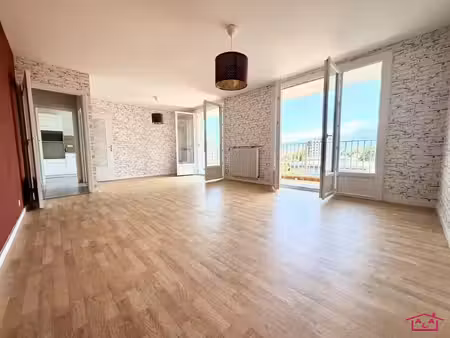 location appartement 3 pièces 90 m² à seyssinet-pariset (38170)