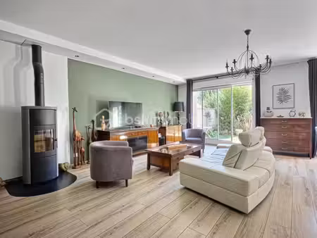 carrières-sur-seine — maison familiale de 195 m² au cœur du centre-ville