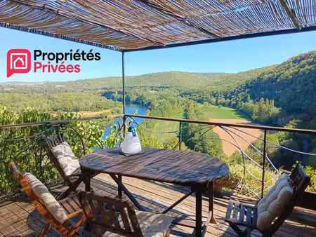 maison de charme proche saint-cirq-lapopie  3/4 chambres  100 m²  vue imprenable sur la ri