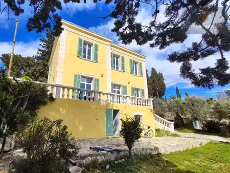 vente maison 6 pièces 154 m2 à la seyne-sur-mer