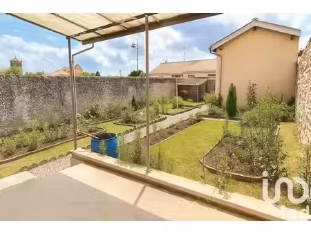 maison de village à la pacaudière (42310)