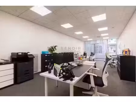 location locaux professionnels 3 pièces 120 m² à nancy (54000)  1 350 €