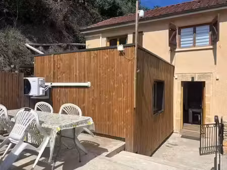 location meublée maison 3 pièces 73.69 m² à montignac (24290)  765 €