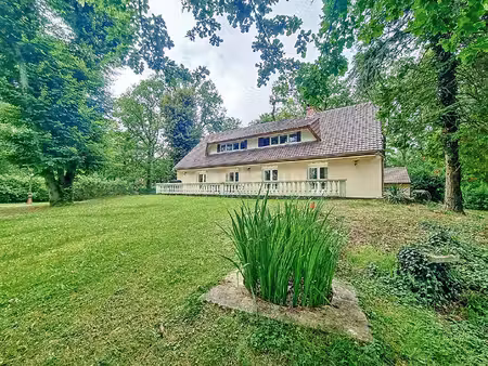 maison lamorlaye 204 m²  parc 4000 m²