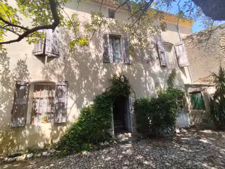 maison 8 pièces - 0 m²