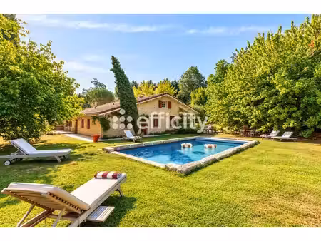 maison 7 pièces - 299 m²