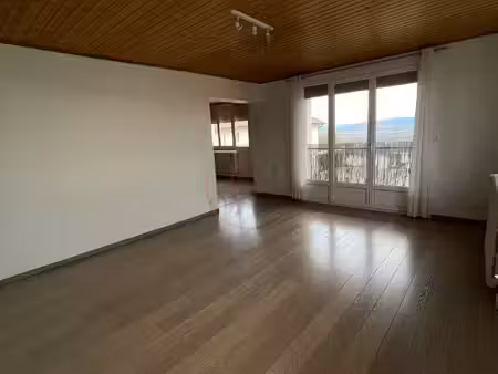 appartement t4 avec balcon