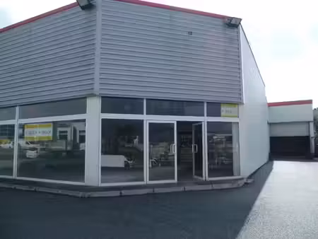 location commerce 400 m² à ajaccio (20090)