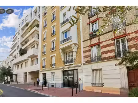 achat local professionnel 185m²