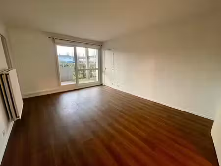 devecey - à louer appartement t4