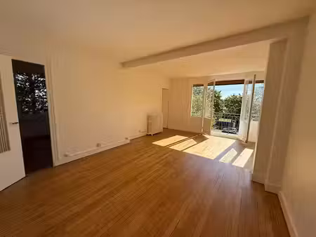 location appartement 3 pièces 54.76 m² à maisons-laffitte (78600)  1 140 €