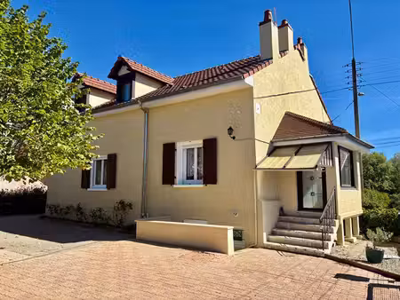maison montceau les mines