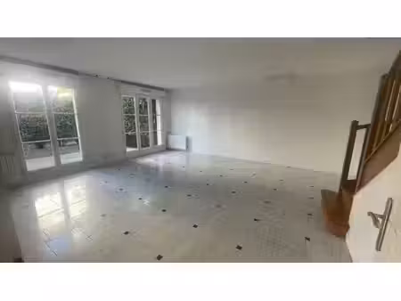 location maison 5 pièces 125m²