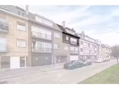 appartement te koop in zelzate met 2 slaapkamers