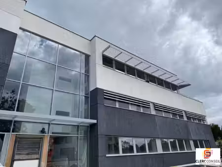achat local professionnel 449m² mont st aignan 76130