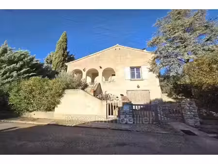 vente maison 6 pièces 116 m² à apt (84400)  355 000 €