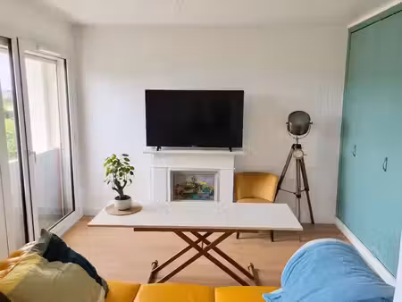 location appartement 1 pièce 35 m² à libourne (33500)