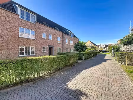 appartement te huur in wilrijk met 2 slaapkamers