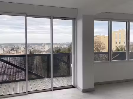 appartement t2 - résidence de l'horloge - 72000 le mans