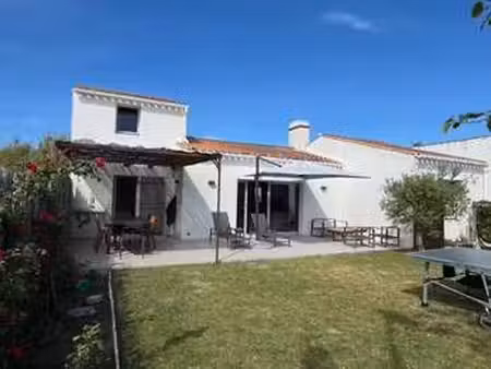 vente maison à noirmoutier-en-l'île (85330) : à vendre / 89m² noirmoutier-en-l'île