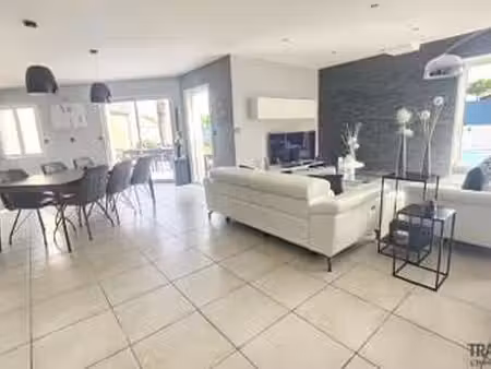 vente maison piscine à sainte-pazanne (44680) : à vendre piscine / 175m² sainte-pazanne