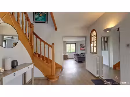 maison familiale à vendre à croissy beaubourg seine-et-marne ile-de-france - 5 chambres - 