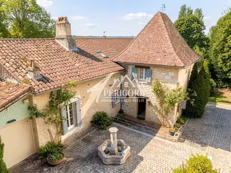 maison de 8 pièces de luxe en vente à lalinde  france