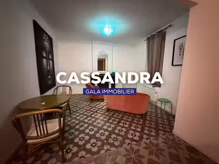 vente maison 6 pièces 240 m² à escales (11200)  129 900 €