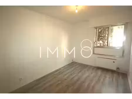 location appartement 1 pièce 17m² marseille 6ème