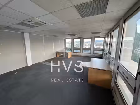 location local professionnel 50m² aix en provence 13290