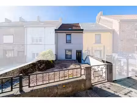 huis te koop in montignies-sur-sambre met 2 slaapkamers