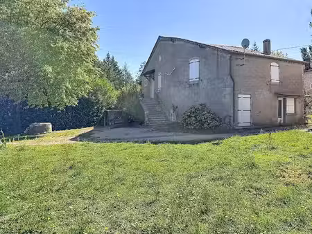 vente maison 5 pièces 135 m² à porte-du-quercy (46800)  159 000 €