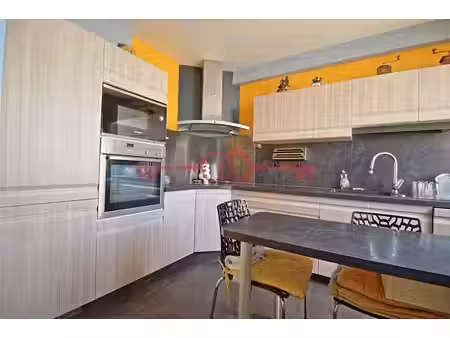 vente maison 5 pièces 94.62 m² à fagnières (51510)  155 000 €