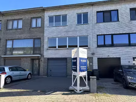huis te koop in stabroek met 3 slaapkamers