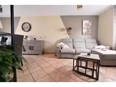 vente maison 5 pièces 98.3 m² à abbeville (80100)  238 500 €