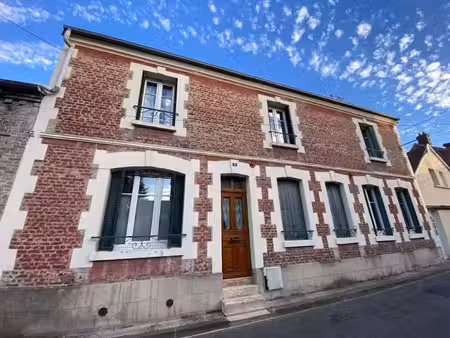 vente maison 5 pièces 170 m² à laon (02000)  239 000 €