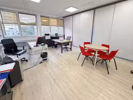 location bureau 26 m² à orléans (45000)