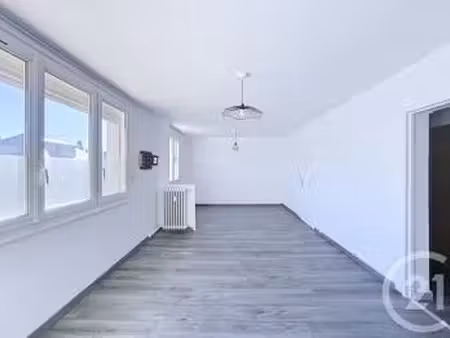 vente appartement 3 pièces à laval (53000) : à vendre 3 pièces / 53m² laval