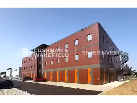 vente bureaux 136m² à 522m²