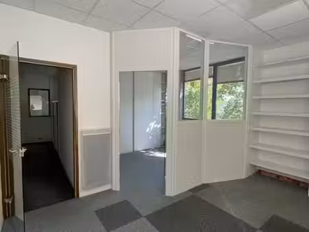 vente bureaux vannes 56000 319m²