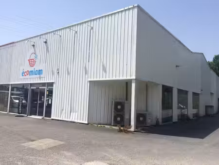 vente commerce quimper 29000 286m²