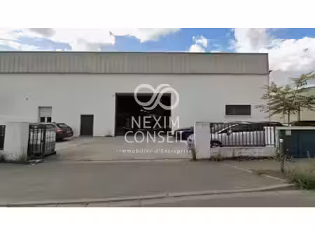 location entrepôt argenteuil 95100 700m²