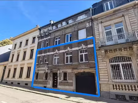 duplex à rénover avec jardin  garage et cave – arlon centre