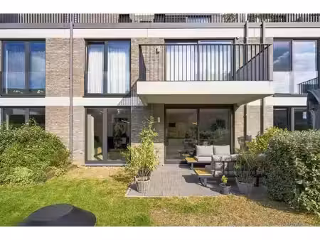 appartement prêt à emménager avec 2 chambres  jardin et terr