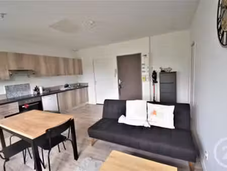 location appartement 2 pièces meublé à laval (53000) : à louer 2 pièces meublé / 41m² lava