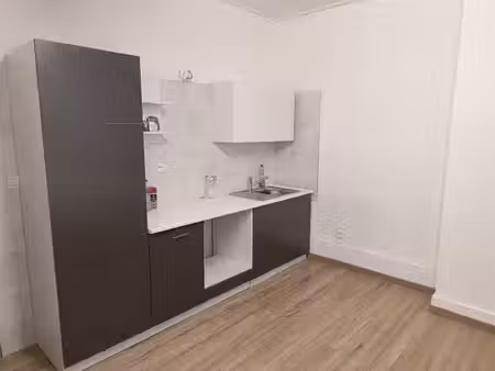 duplex 3 chambres rénové à jemeppe-centre