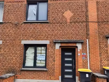 jolie maison rénovée sur et avec 2a – rc : 285 € -