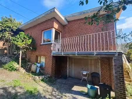 maison de plein pied à rénover sur et avec 5a 40ca