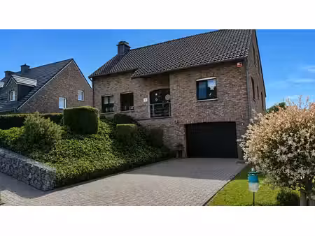 maison 4 façades à vendre à hombourg